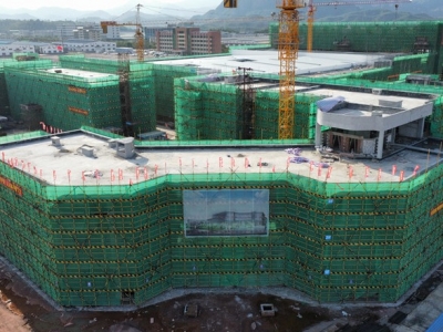 冲刺全面建成投产！广东盈华高性能覆铜板项目一期厂房交付