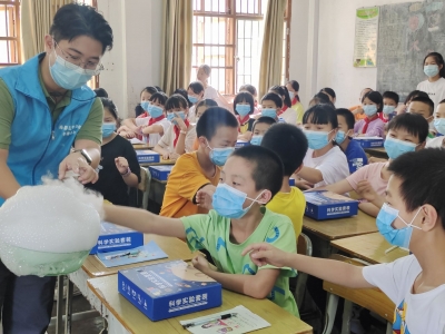 梅县区开展2022年文化科技卫生“三下乡” 科普志愿服务活动