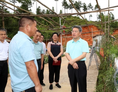 朱少辉到五华县郭田镇调研基层党建、重点项目建设、乡村振兴等工作