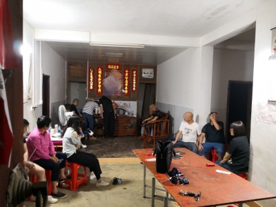 大埔公安捣毁1赌博窝点，当场抓获12名涉赌人员！