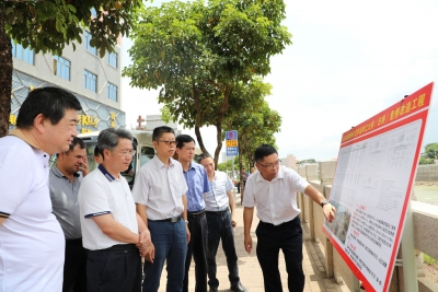 省公路事务中心党委书记王少勇一行到梅州调研公路水毁修复工作