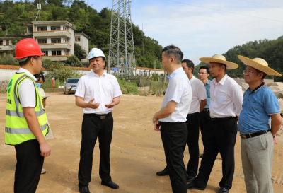 黄增国到大埔百侯、大东镇调研重点项目建设和撂荒地整治工作