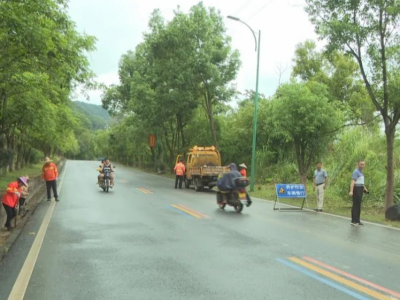 梅县区：加快道路提质 助力创建丙雁乡村振兴示范带​