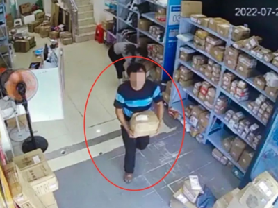 白捡一手机，白赚一辆电动车？！梅城这男子亏大了！