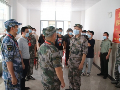 陈煜昌深入大埔县检查指导2022年秋季征兵体检工作