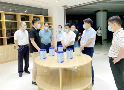 曾祥海率市政协委员开展重点提案督办调研：扬长补短努力推动跨境电商发展