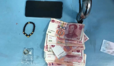 五华公安：拉车门“碰运气”？ 抓！