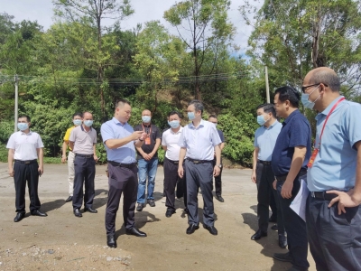张达宏率调研组到平远县、丰顺县开展镇村规划建设和垃圾填埋场整治情况调研