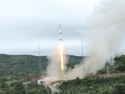 我国成功发射吉林一号高分03D09星等十六颗卫星
