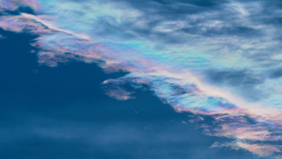 精美绝伦！梅城天空出现“七彩祥云”，难得一见→