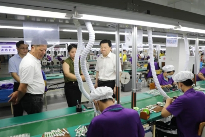 张志锋到海珠（丰顺）产业转移园调研：用心用情服务 让企业舒心经营稳步发展