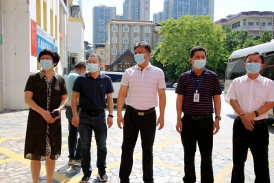 黄增国、凌晓文带队督导检查疫情防控工作：从严从紧从细落实各项疫情防控措施 全力守护好人民群众生命安全和身体健康