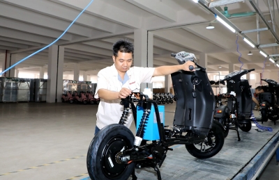 喜迎二十大丨年产量可达20万辆！五华宝亚迪电动车项目建成投产