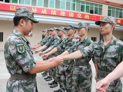 平远县组织预定新兵开展封闭式役前教育训练