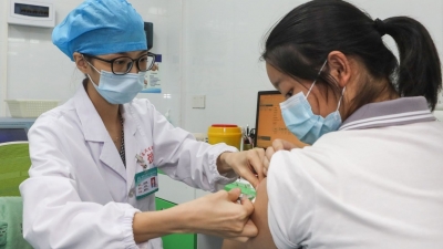 首针开打！梅州启动适龄女生HPV疫苗免费接种
