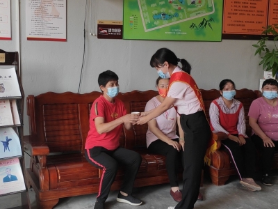 中秋出游，文明守礼！