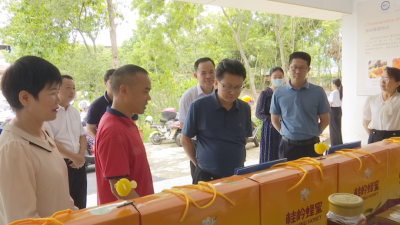 刘鸿涛率队调研农业产业园和乡村振兴工作：积极打造产业社区 推动乡村振兴再上新台阶