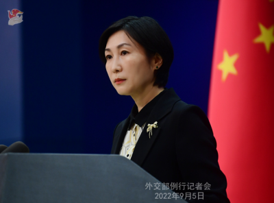 中国外交部新任发言人毛宁亮相