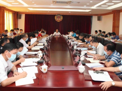 戚优华主持召开市政协党组（扩大）会议暨八届第八次主席会议