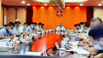 市人大常委会召开党组理论学习中心组学习会：学透用好《习近平谈治国理政》第四卷  以更高站位更强责任做好人大各项工作