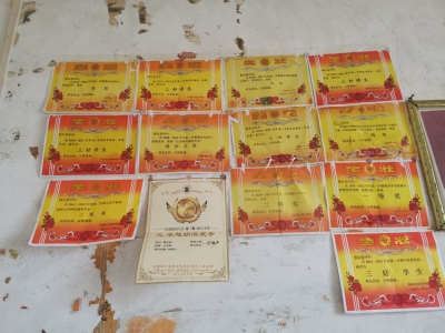 蕉岭一学子父母残疾家境贫苦，还好有他们伸出援手帮渡难关→