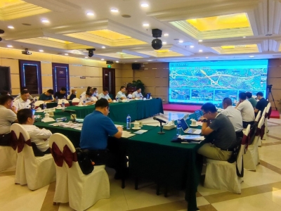 交通运输部组织召开汕梅高速揭阳新亨至梅州畲江段改扩建工程现场调研会