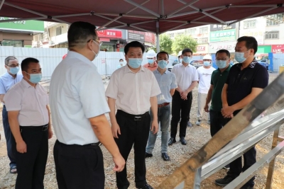 张志锋率队到汤坑镇调研乡村振兴、污水处理和老旧小区改造等工作