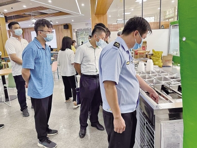 梅江区市场监督管理局：护航莘莘学子 守好安全底线