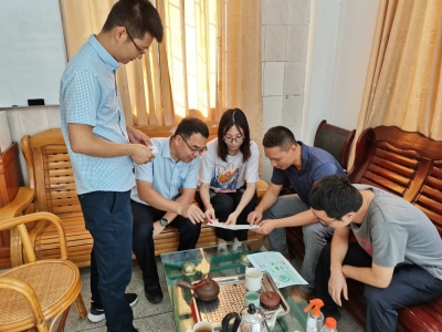 “青”力相助！高校毕业生志愿者深入梅江乡村一线