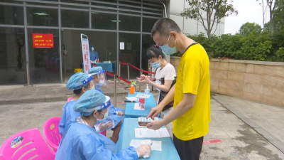 筑牢防疫“安全墙”！蕉岭21个便民核酸采样点中秋假期“不打烊”