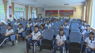 青春期不迷茫！梅县区这场讲座为学生健康成长保驾护航