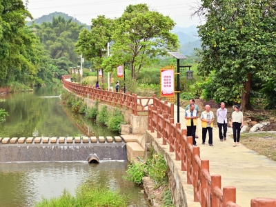 梅江区精心打造宜居宜业美丽乡村：党建引领聚合力 铺就乡村振兴路