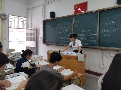 2022年“梅州市优秀班主任”杨秋香：用心浇灌 以爱育人