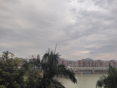 台风外围环流+冷空气影响！明天起，梅州降水又降温→