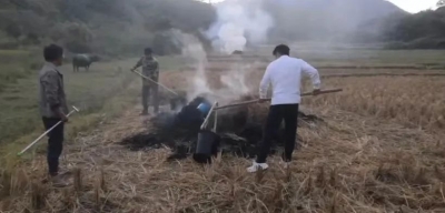 严防！秋冬季节干燥少雨，山火易发，野外违规用火要受处罚！