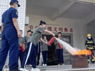 平远“蓝朋友”进校园，上好消防安全“第一课”！