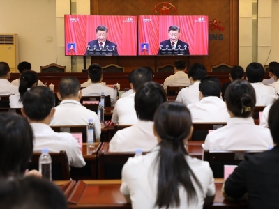 梅州市民政局组织收听收看党的二十大开幕会直播