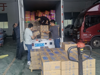 助力抗疫！梅州市湖南商会向丰顺捐献6万元物资