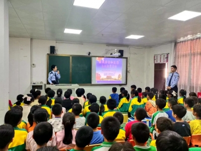 干货满满！五华公安送安全“大礼包”进校园