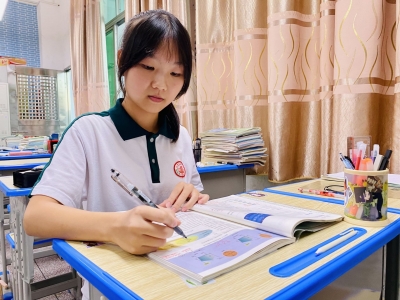 面朝暖阳的奔跑者！记2021年度“梅州新时代好少年”范朝阳