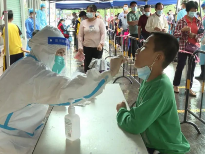 大埔医务工作者坚守岗位，防疫医疗两不误！