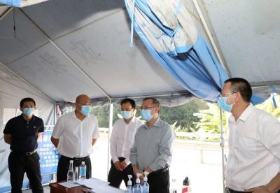 丘炀到五华岐岭镇调研疫情防控、实体经济、乡村振兴等工作