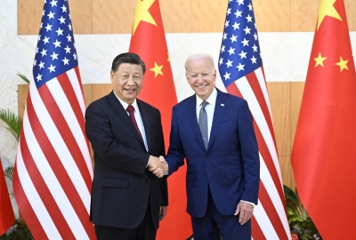 国家主席习近平在印尼巴厘岛同美国总统拜登会晤