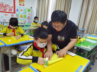 展现客家剪纸的非遗文化魅力！梅江区一人入选省优秀案例名单→