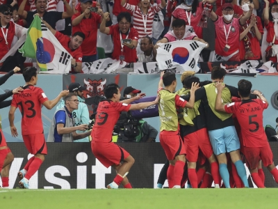 喜多多特约•世界杯风云录丨全天综合：韩国、瑞士惊险晋级 巴西输球无缘小组全胜