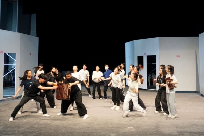 新时代 新征程 新伟业丨梅州坚持以人民为中心的创作导向推进文化自信自强 力推优秀作品  凝聚精神力量