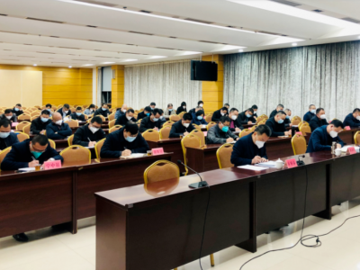 洪国华主持召开兴宁市疫情防控工作会议