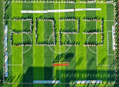 一笔一划点缀七彩中国！平远热柘华侨学校用百米画卷迎新年