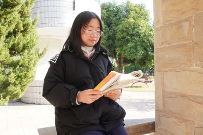 端青衿之志 致可期未来！记2022年度“梅州新时代好少年”陈雅