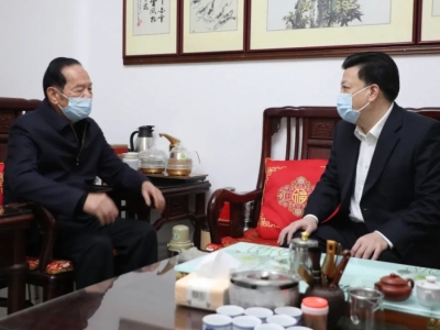 张志锋罗达祥邱翠茂黄建斐等丰顺县领导看望慰问老同志 